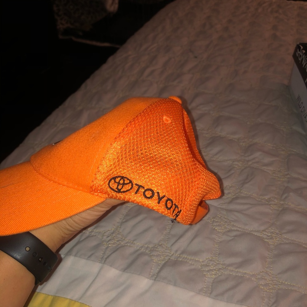Flyers Hat - Picture 2 of 2